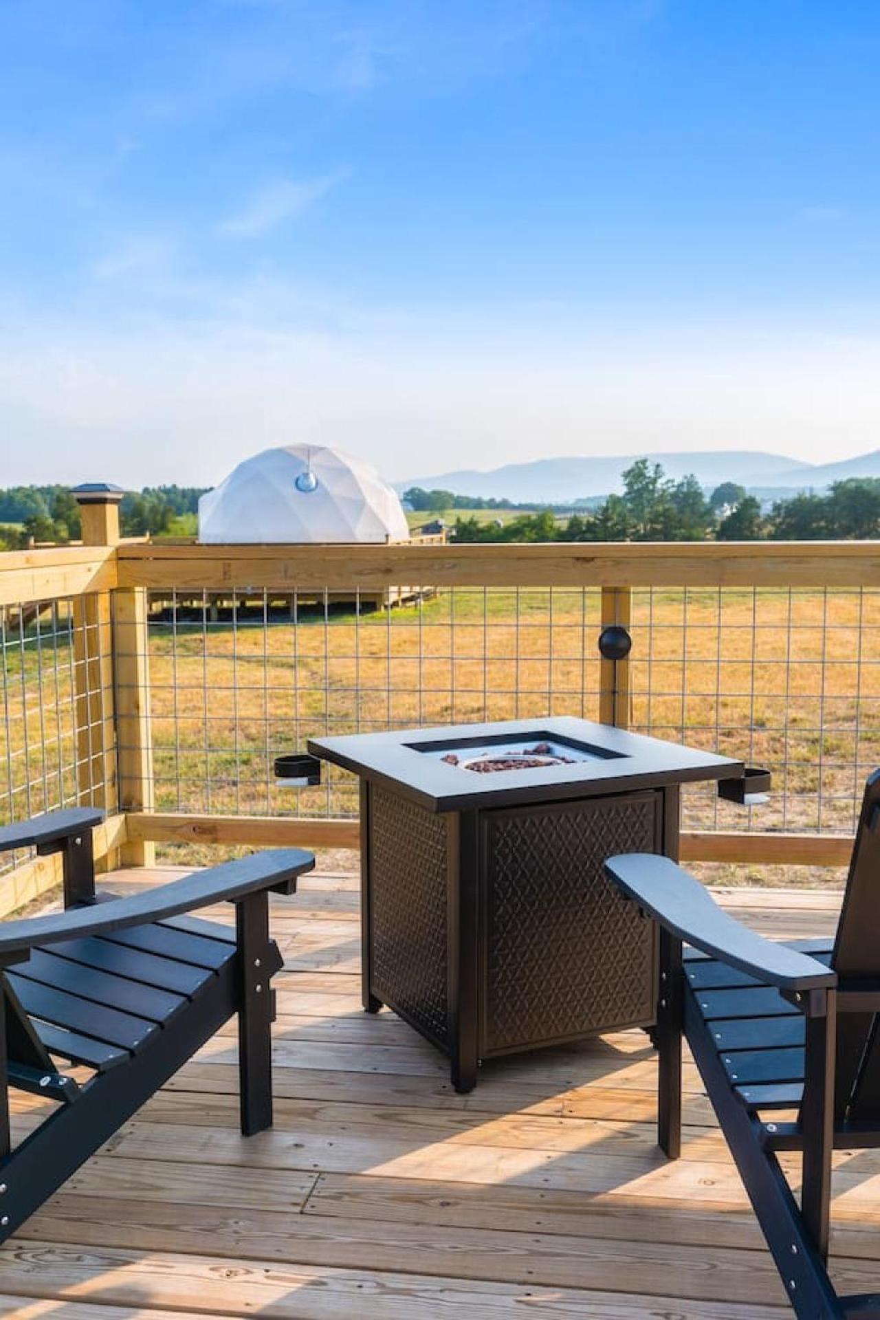 Tranquil Dome At Faraway Camp Pensionat Luray Eksteriør billede