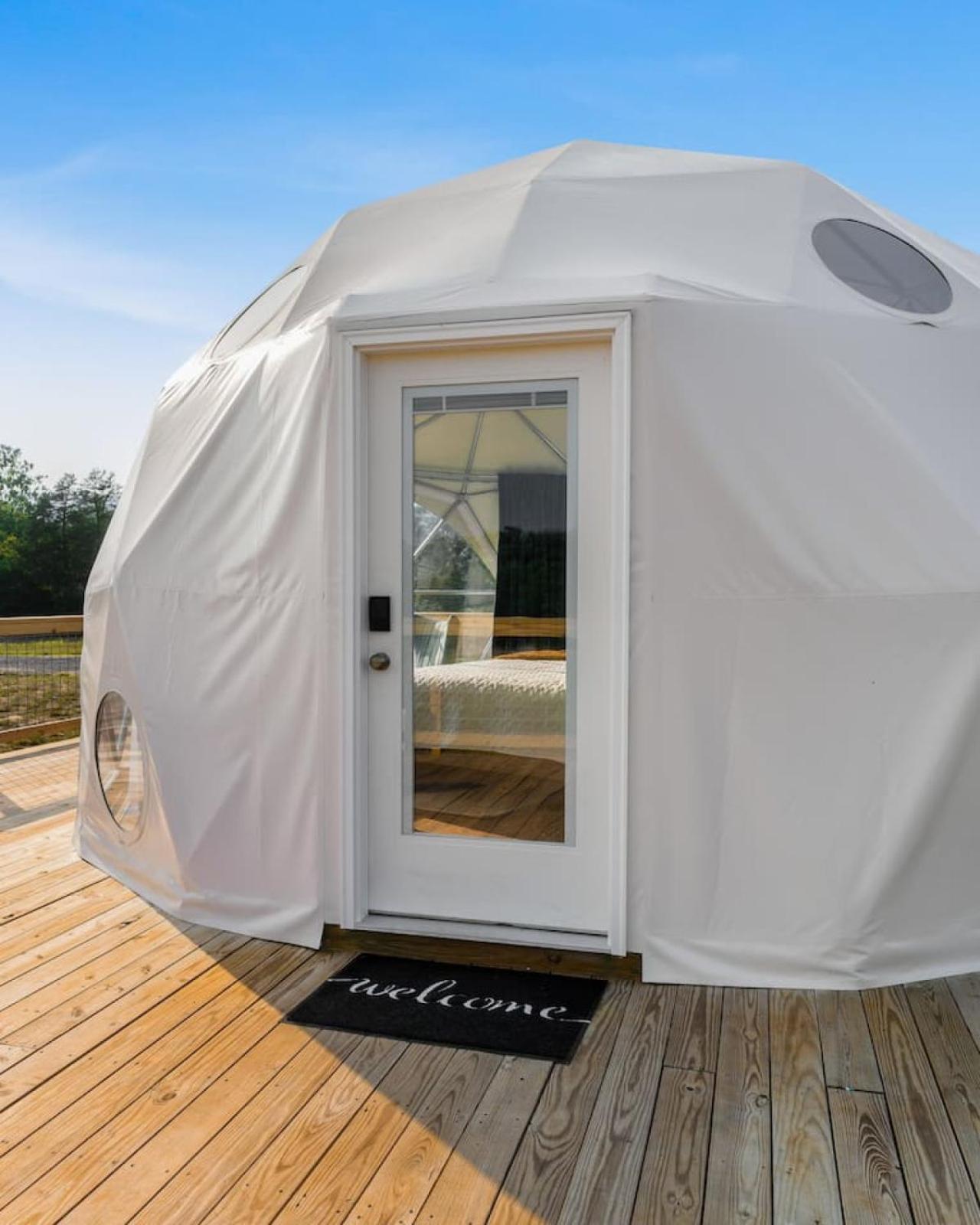 Tranquil Dome At Faraway Camp Pensionat Luray Eksteriør billede